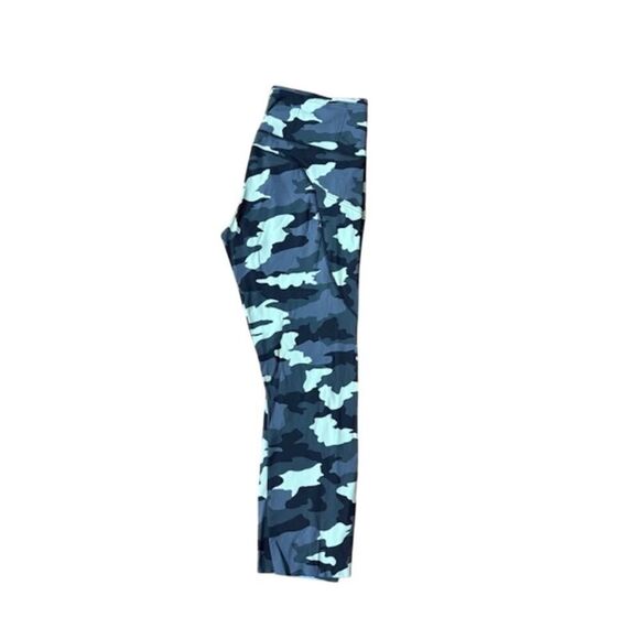 Lululemon Align High Rise Crop Camo Leggings Green Lime Size 8 - Picture 3 of 4